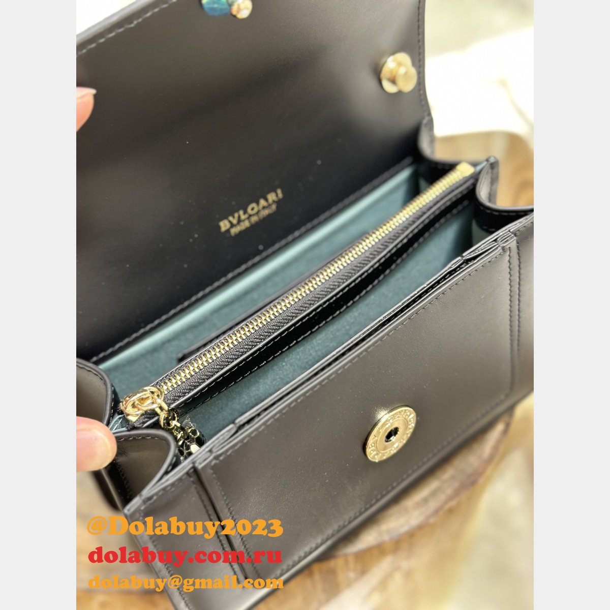 Duplicate BVLGARI SERPENTI FOREVER Crossbody Bags 289676