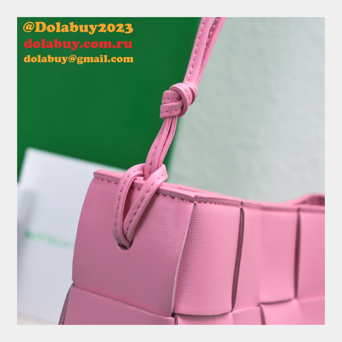 Fashion Club Bottega Veneta Cassette Intreccio 7741 Replica Bag