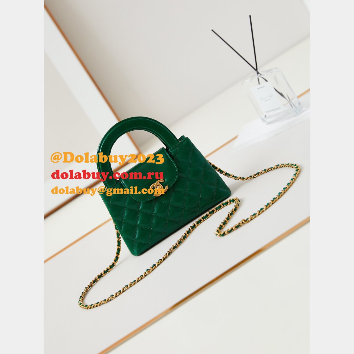 Fashion AS4416 AAA+ Replica Top Handle Luxury Bag