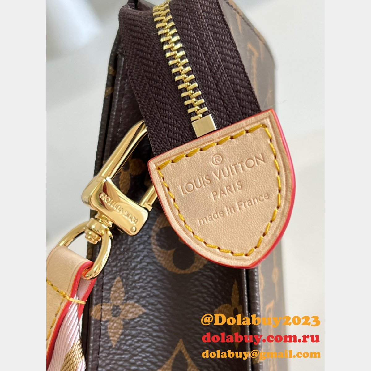 2022 Best High Quality Louis Vuitton Toiletry Pouch M47542 Replica bags
