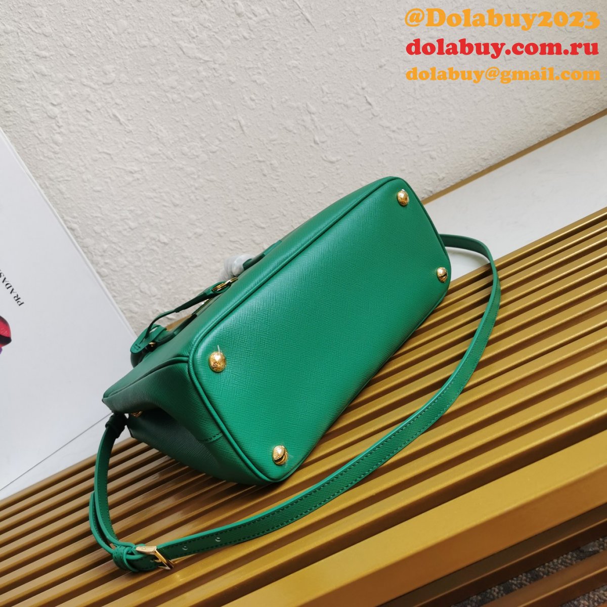 7 Star Perfect prada Saffiano killer bag