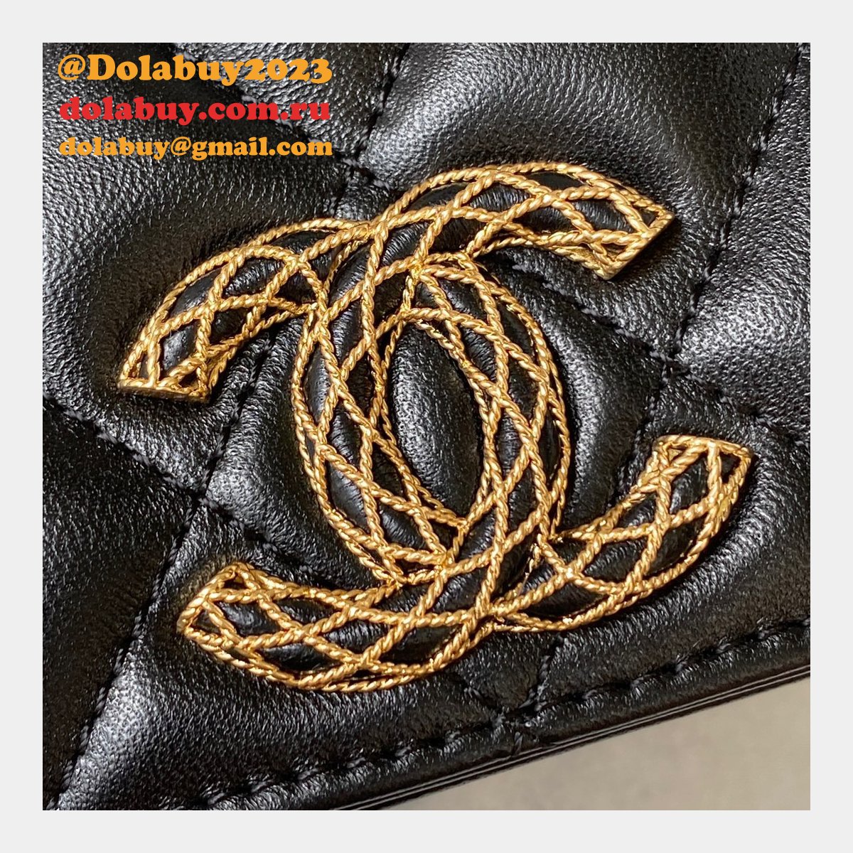Buying Chain Designers Replica AP3363 1:1 Mirror Wallets