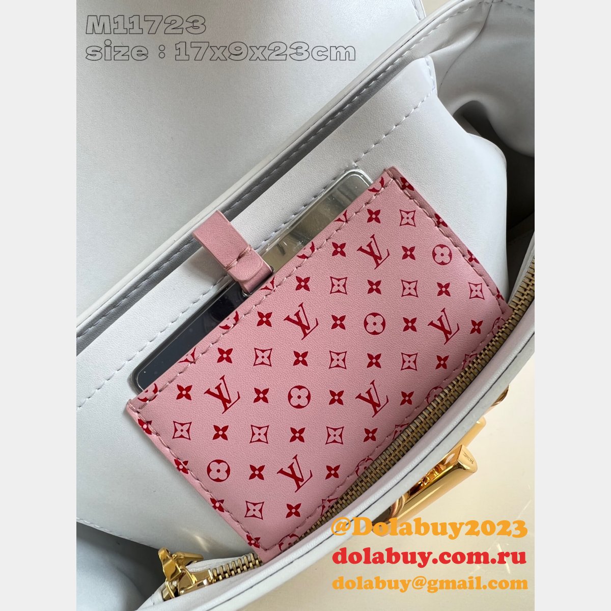 Louis Vuitton 1:1 Mirror M11723 Twist Copy Epi Black/White Bags