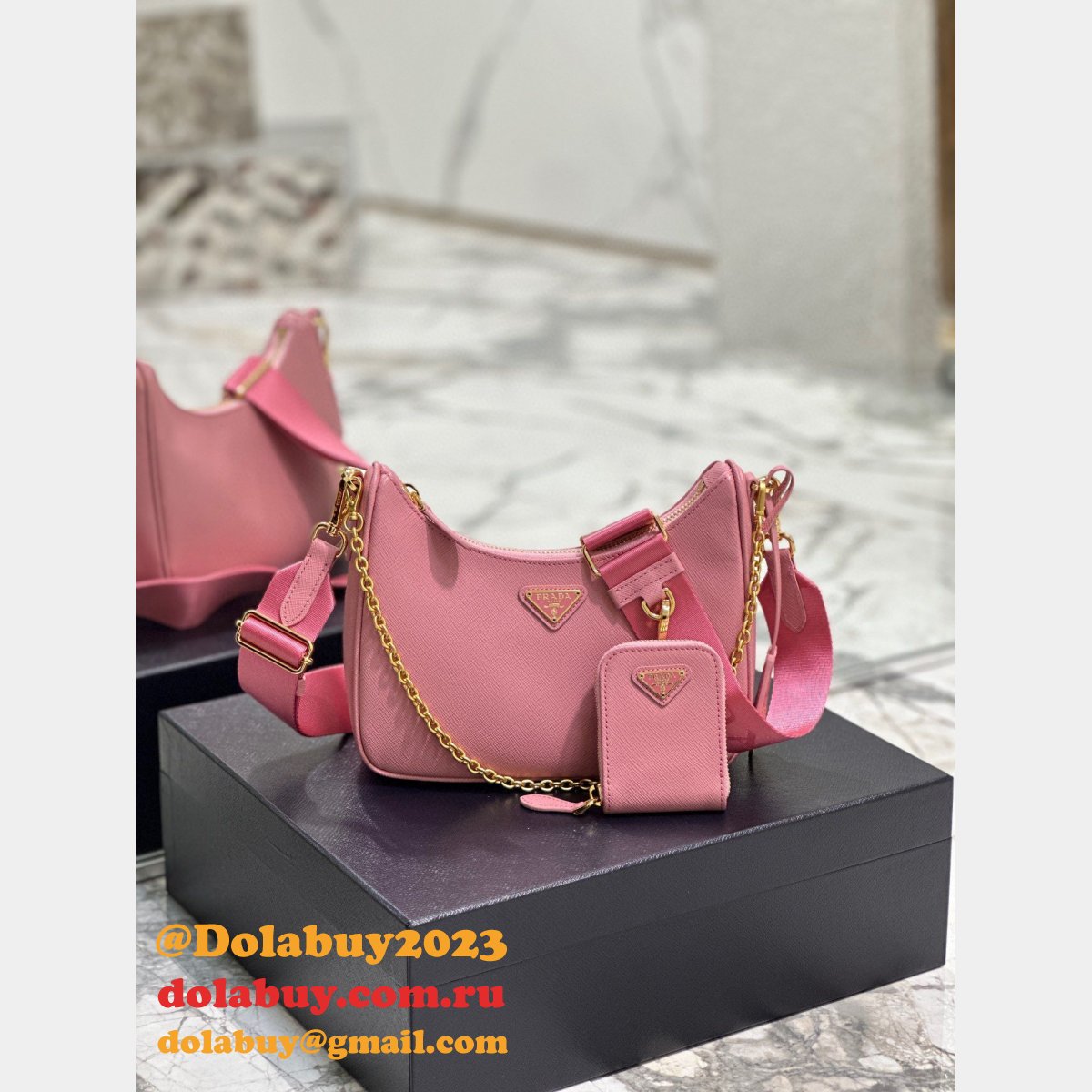 1:1 Clone Prada Replica Handbags Outlet Leather Hobo Re-Edition Online