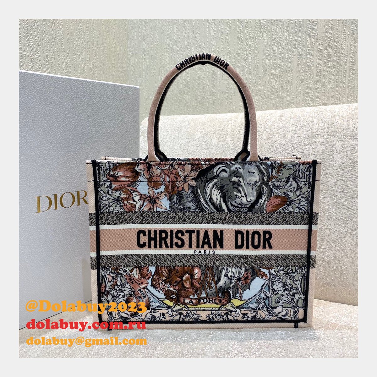 Replica Christian Dior CD Book Tote Dolabuy and Bag of the Week