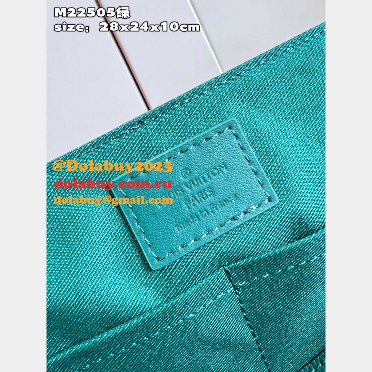 Takeoff Messenger LV Aerogram M22505 Louis Vuitton Fake Bag