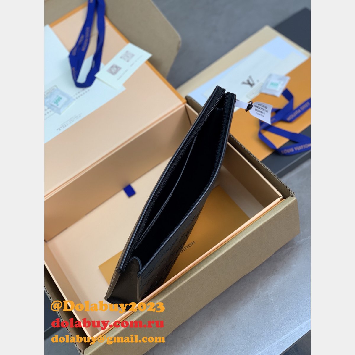 Knockoff Louis Vuitton Fashion M61692 Pochette Voyage AAA+ Bag