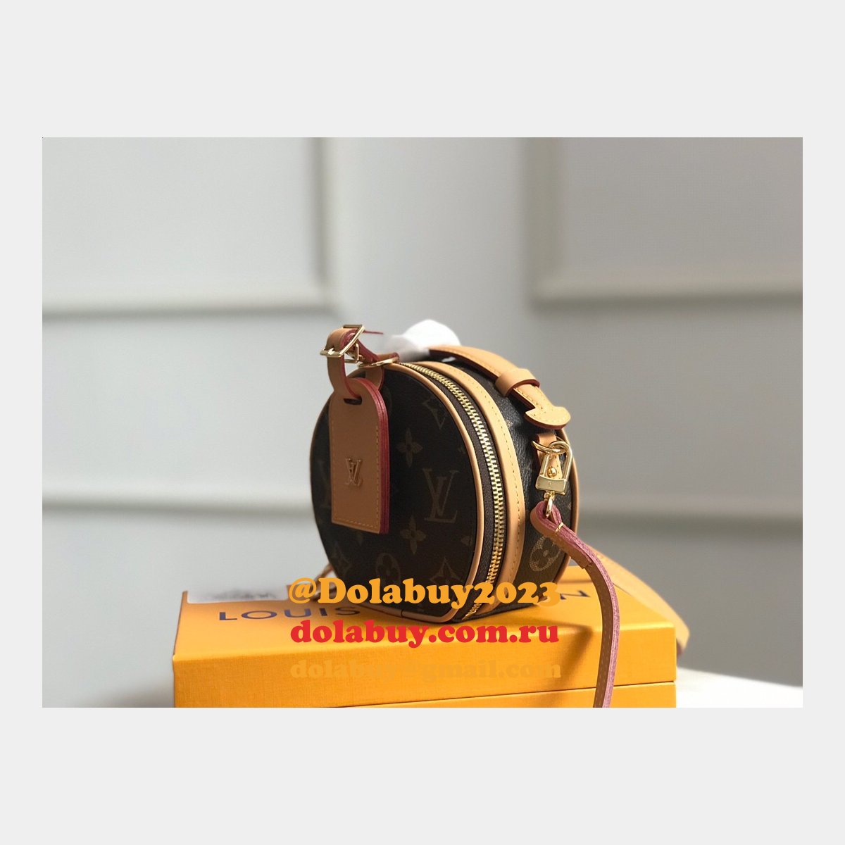 Louis Vuitton AAA+ Mini Boite Chapeau Monogram M44699 Brown MINI