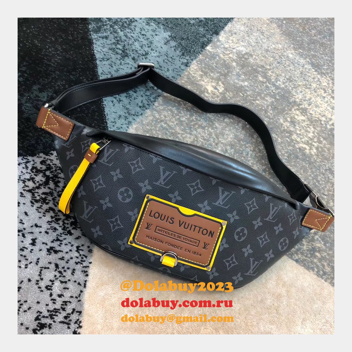 Shop Louis Vuitton M45220 Discovery Bumbag Monogram Eclipse Canvas