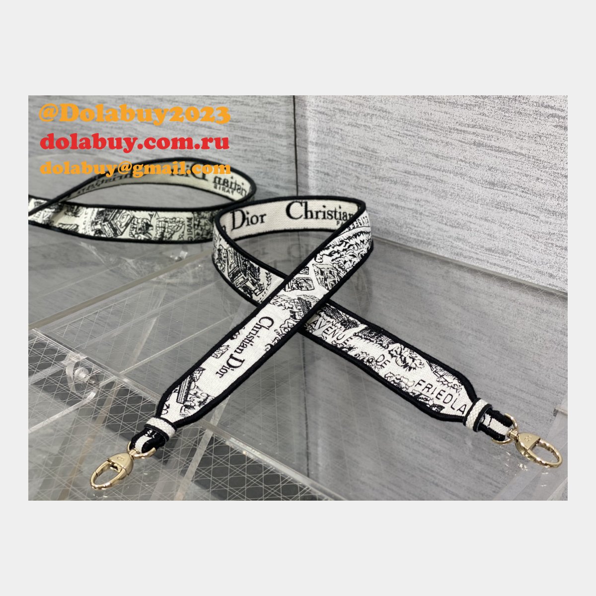 The Fashion Designer Christian Dior 17cm Bags For Sale