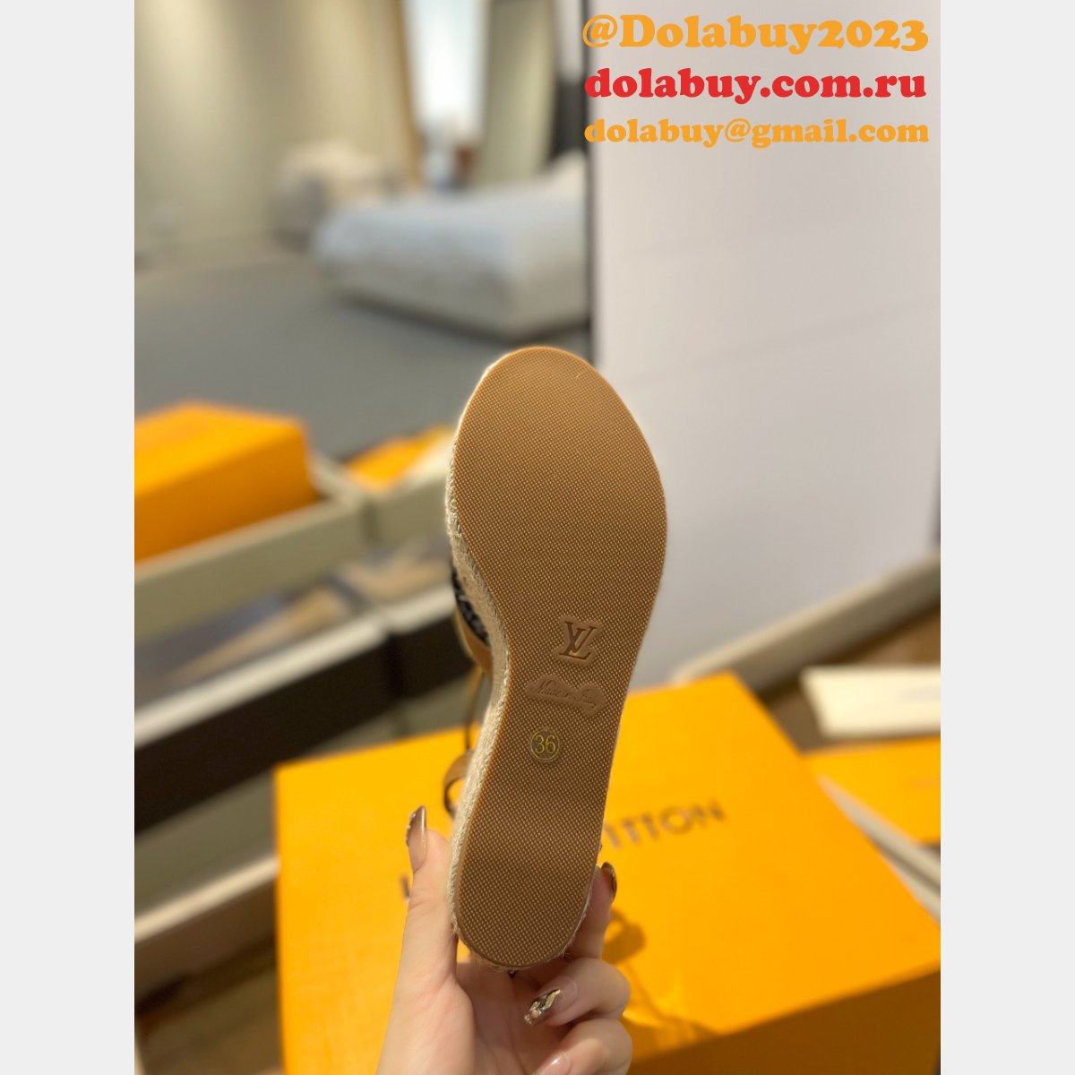 Wholesale LOUIS VUITTON Helios Wedge Sandal