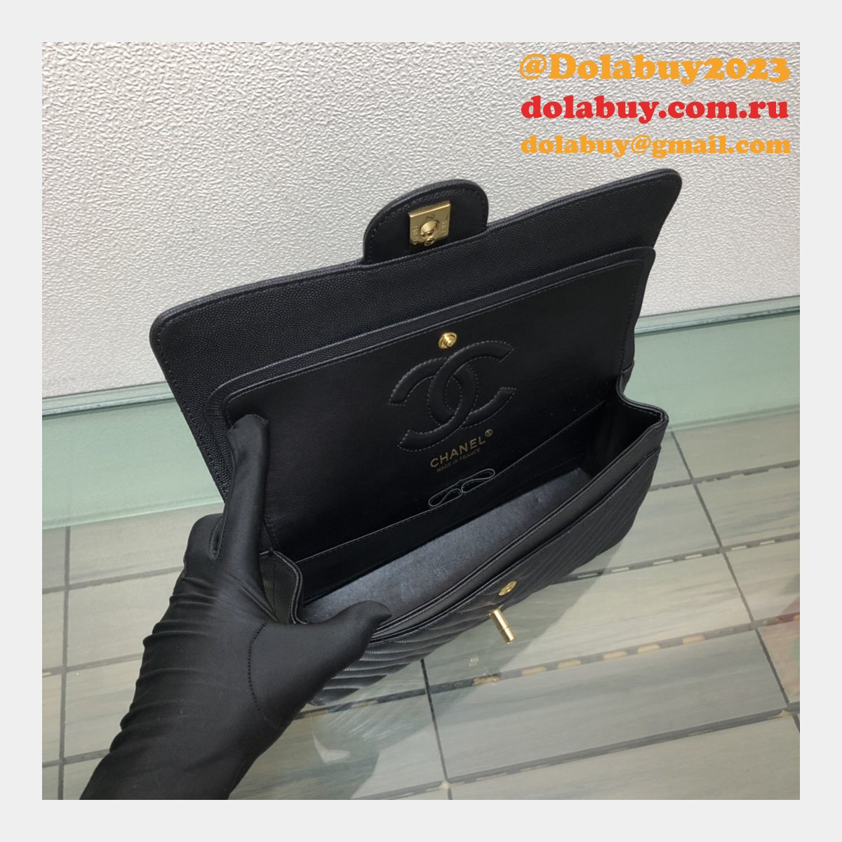 Top Quality CC CF1112  V CLASSICAL HANDBAG 25.5cm