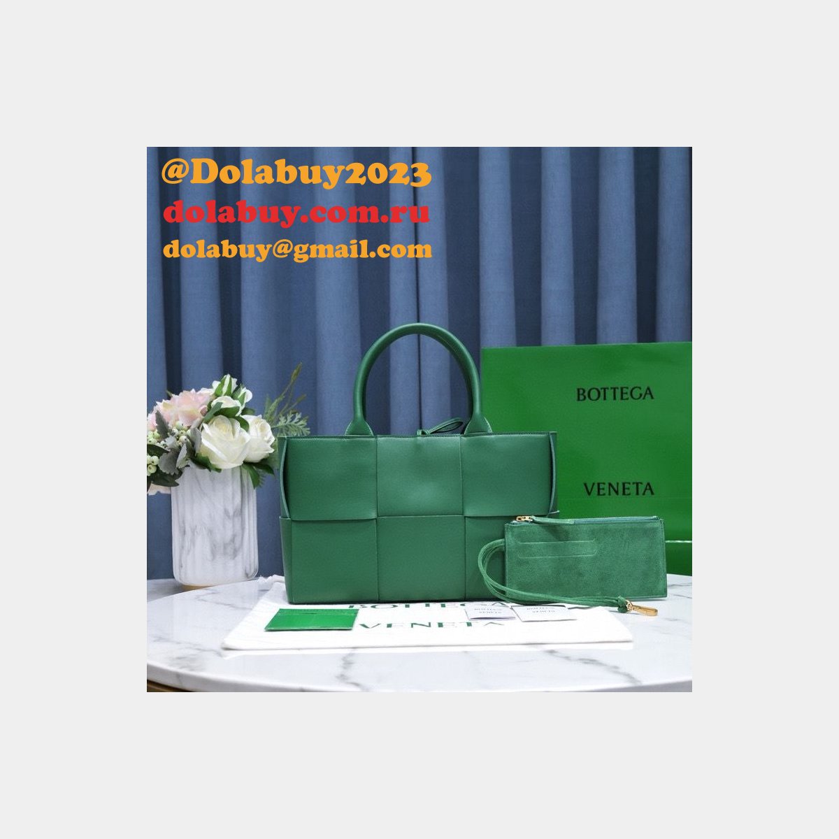 Perfect BOTTEGA VENETA Arco Small Tote Bag 30CM