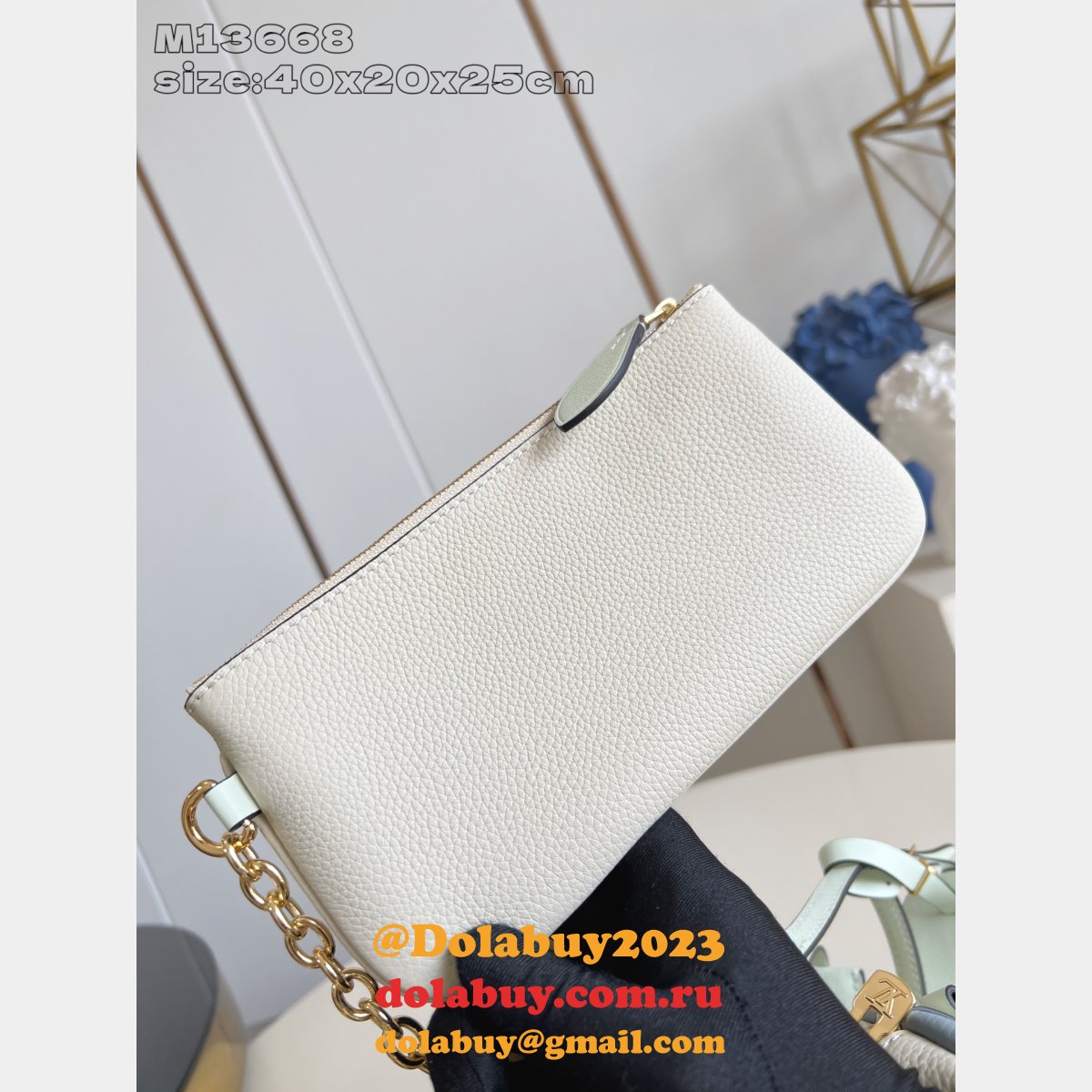 Louis Vuitton Top Quality M13668 Wholesale Designer Bag