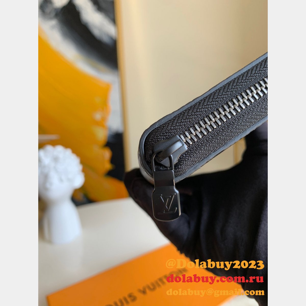 Luxury M69047 Louis Vuitton Zippy Vertical Wallet Taurillon Monogram