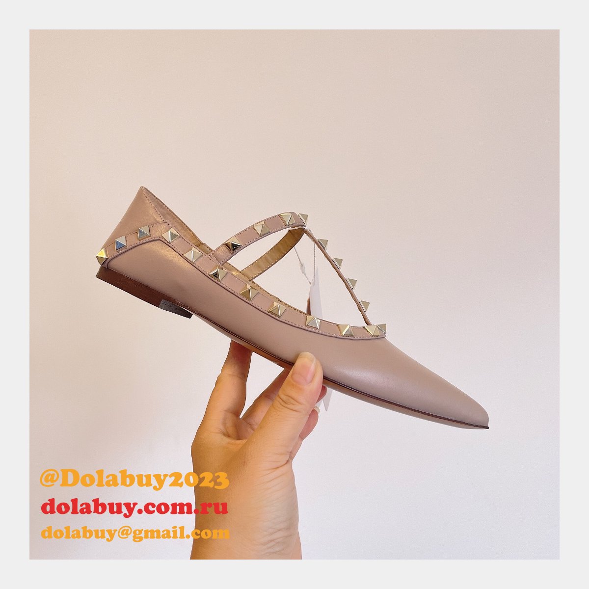 Dolabuy Valentino Top Replicas Designer Shoes