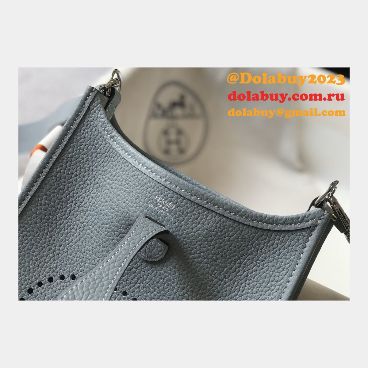 Hermes Replica Evelyne Mini TPM Taurillon Clemence blue lin