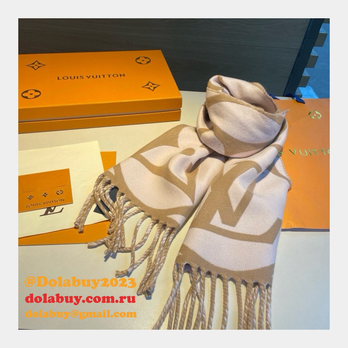 Duplicate LV Medallion Sheep Wool Scarf