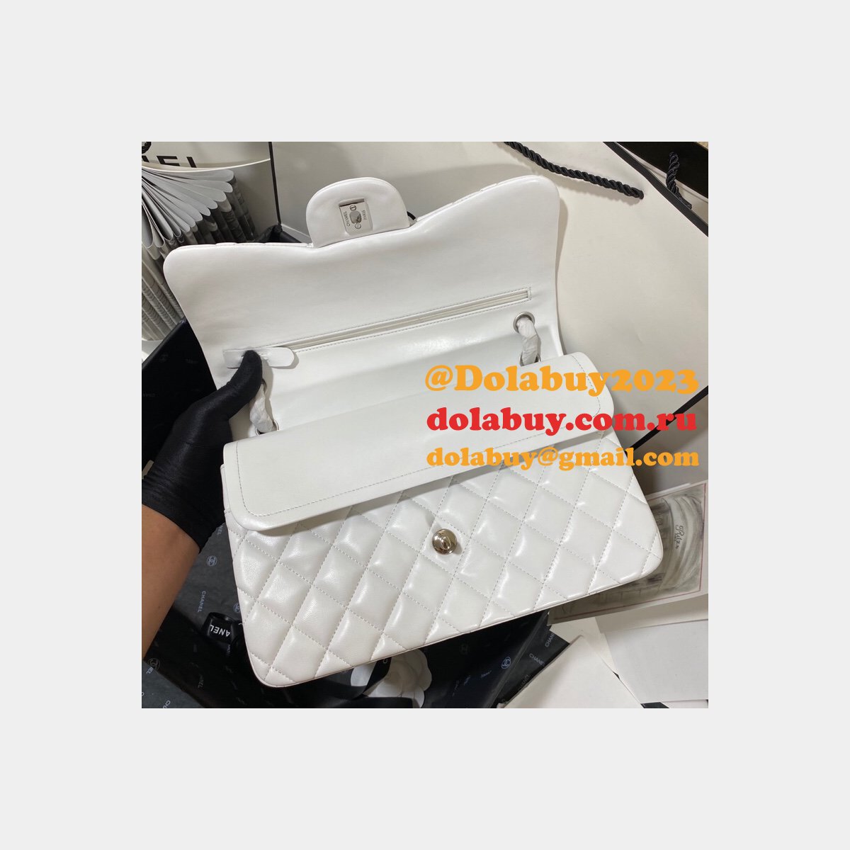 CC CF Knockoff Grained Lambskin & Gold-Tone Metal 30CM Black Maxi