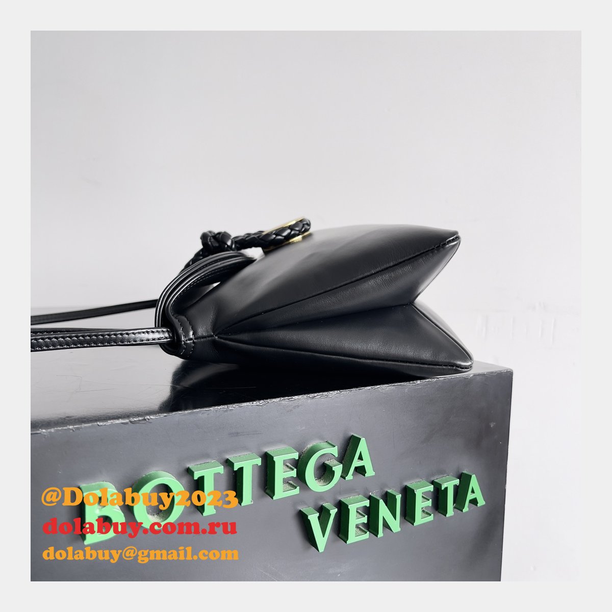 Top Quality Luxury BOTTEGA VENETA Small Liberta Bag