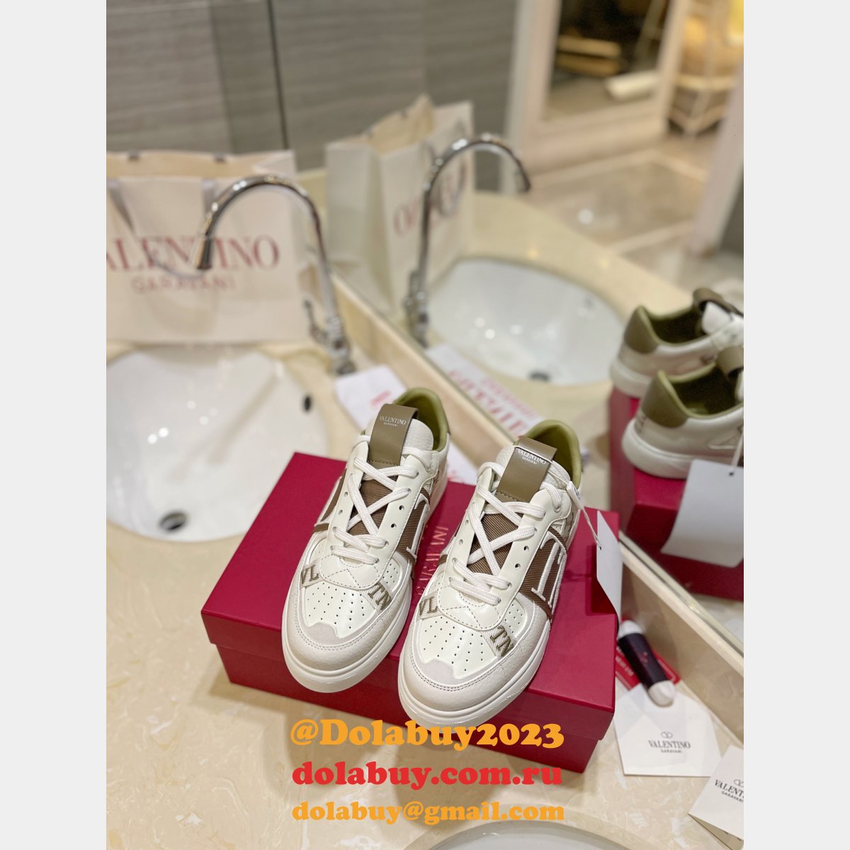 Fake Valentino Shoes Replica Sales 1:1 Mirror Online