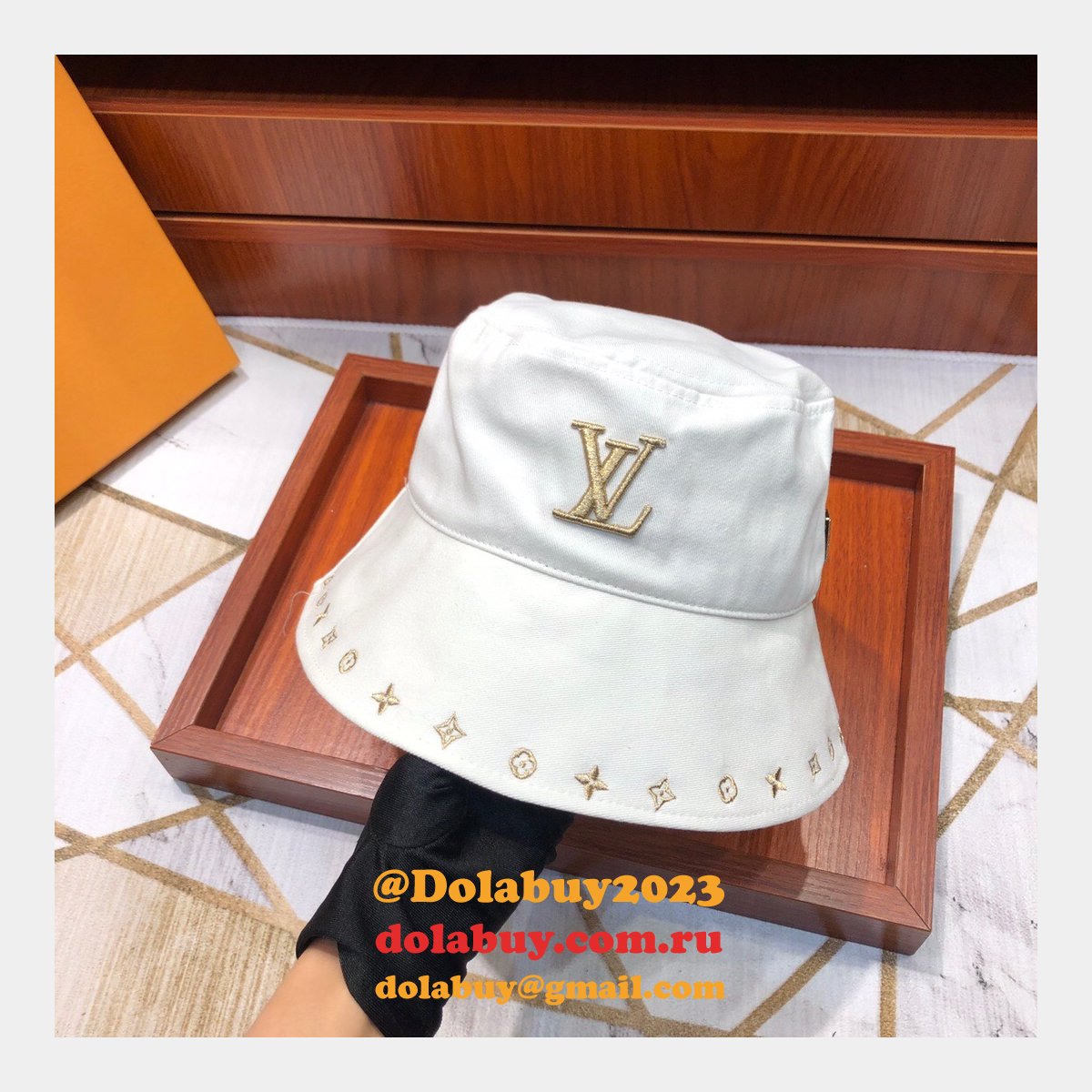 Louis Vuitton Embroidered fisherman bucket hat