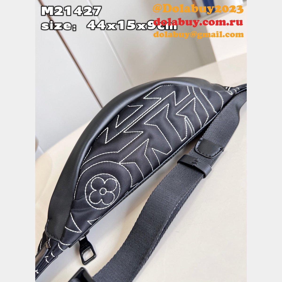 Louis Vuitton Best Men Discovery Bumbag M21427 Copy Bags