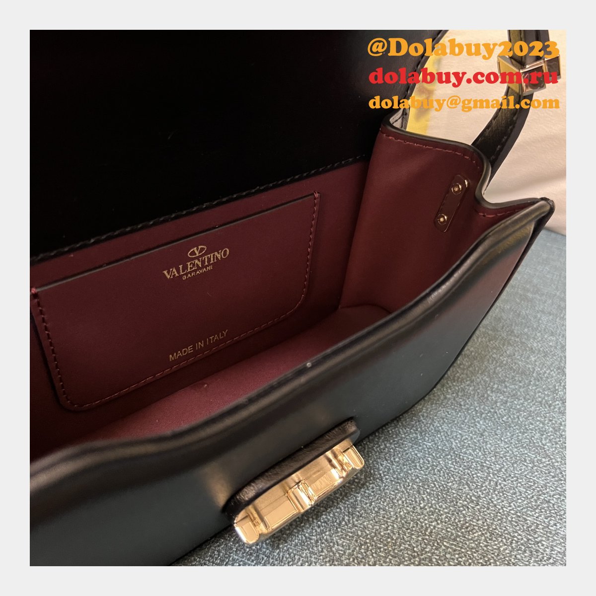Wholesale VALENTINO GARAVANI LETTER VLOGO SIGNATURE handbag