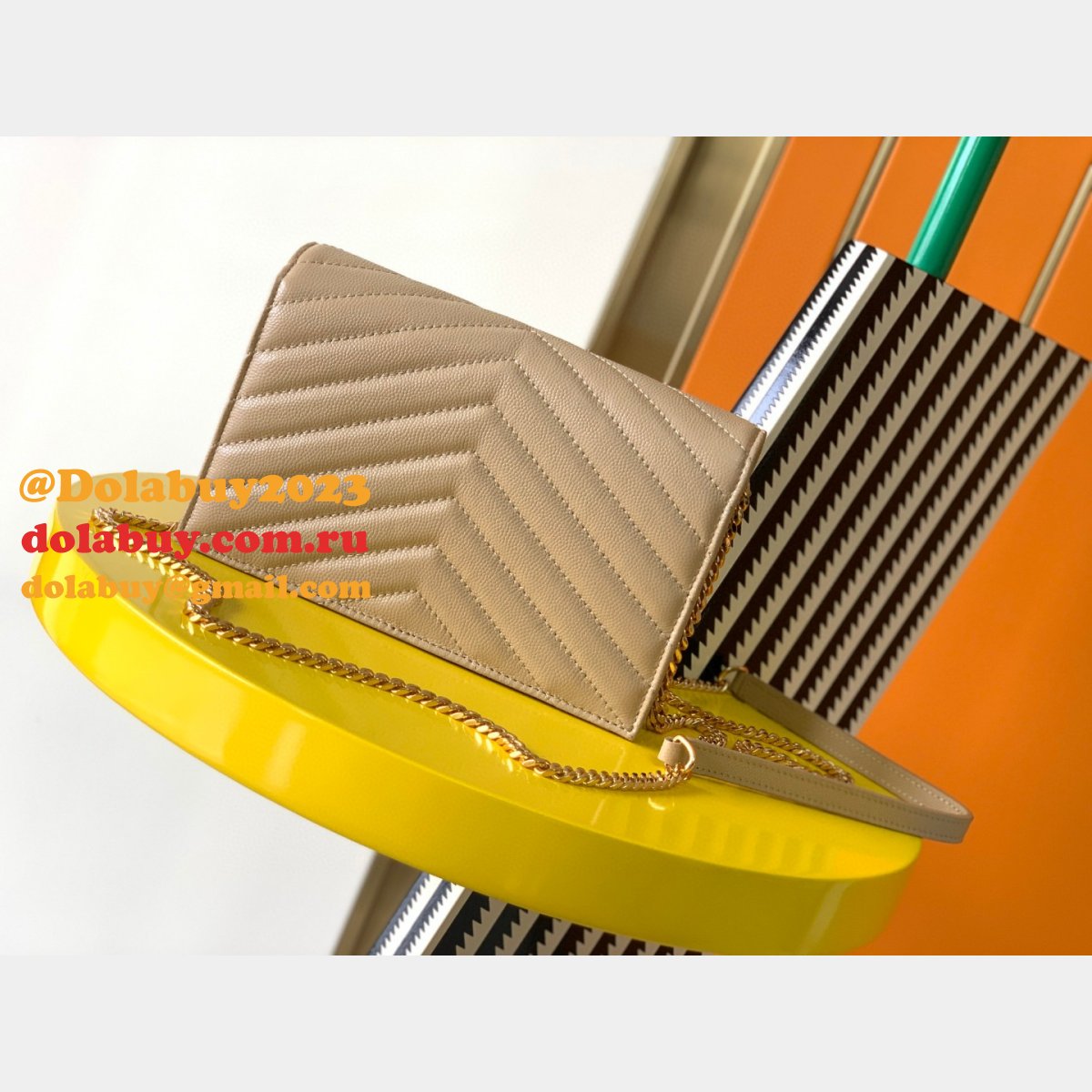 YSL Cheap Monogram Chain 19cm WOC 393953