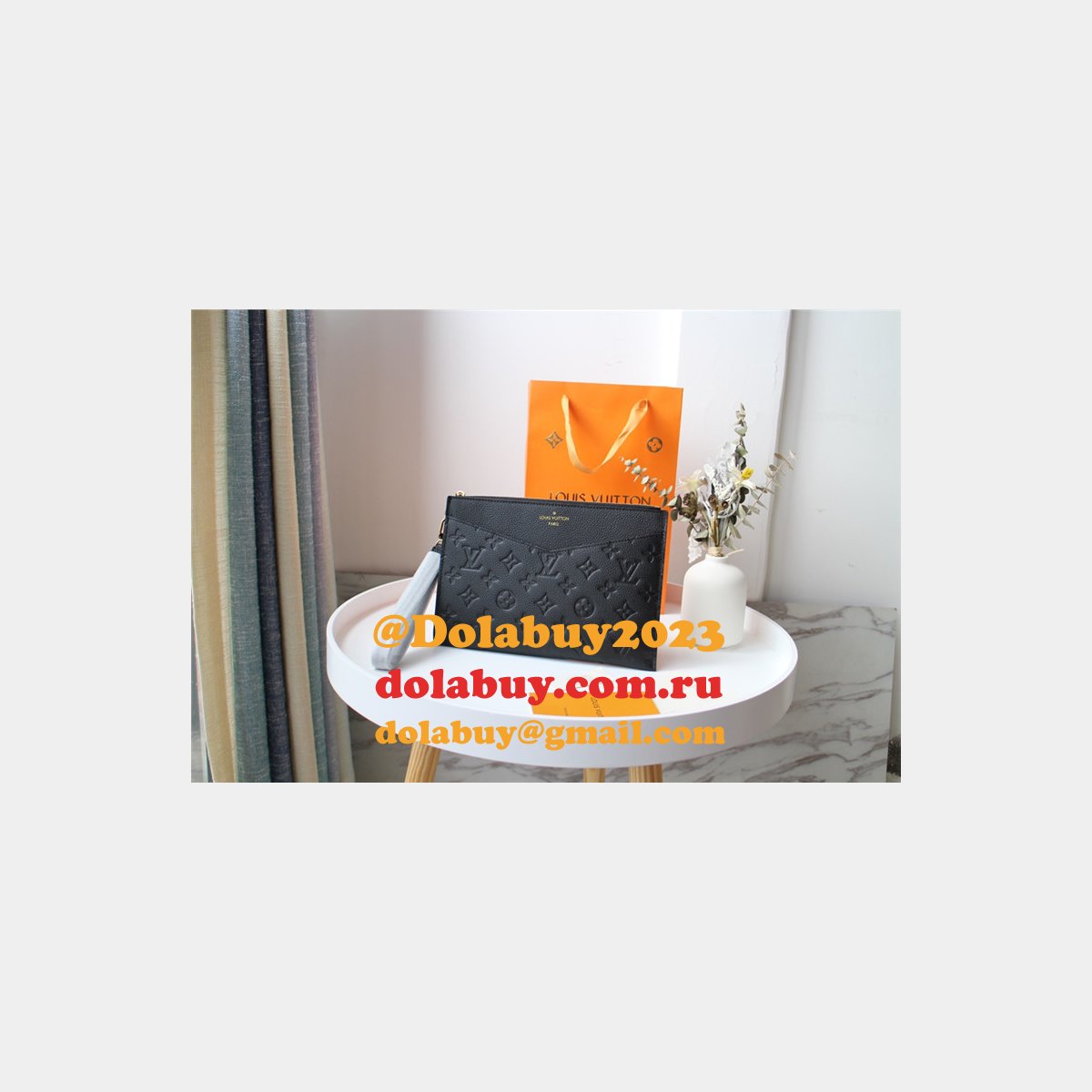 Louis Vuitton M68705 Replica Pochette Mélanie MM Monogram Empreinte Leather