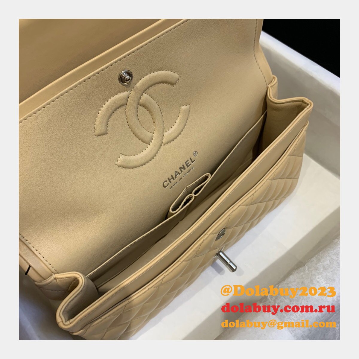 High Quality Replica Lambskin CF1112 Bags 25CM For Sale