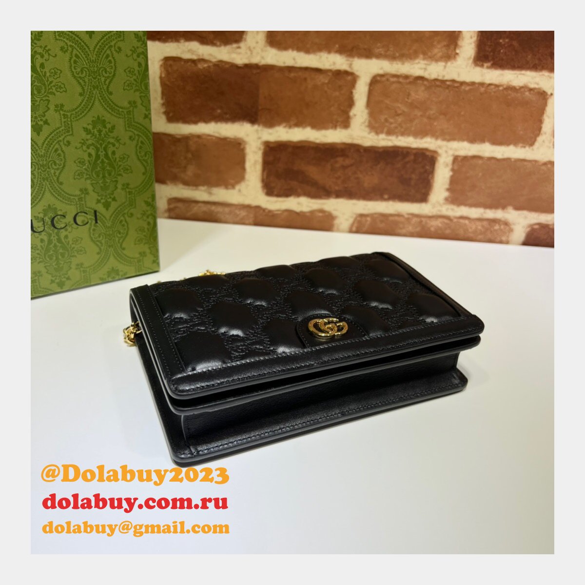 G*u*i our replica designer 723787 gg matelassé chain wallet