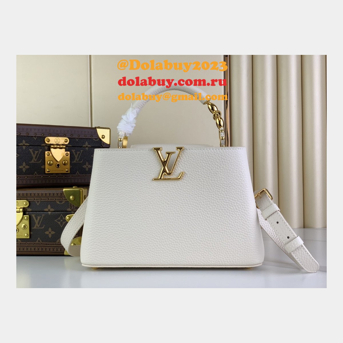 The Capucines M48865 M24989 M24698 Louis Vuitton Designer Replica Bag