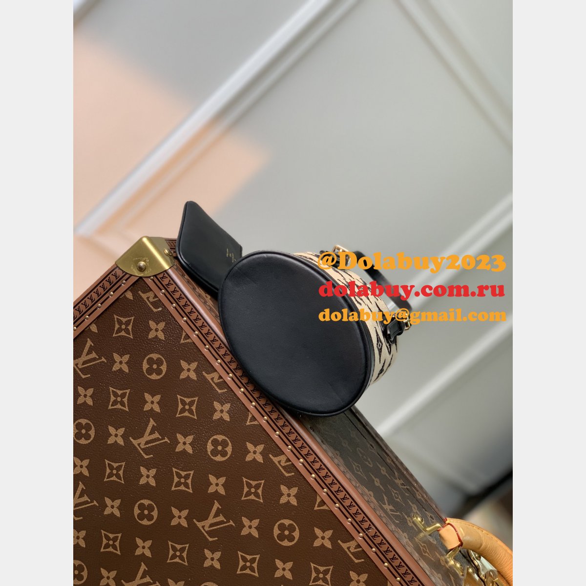 Nano Bucket Louis Vuitton Replica M82418 Top Quality Bag
