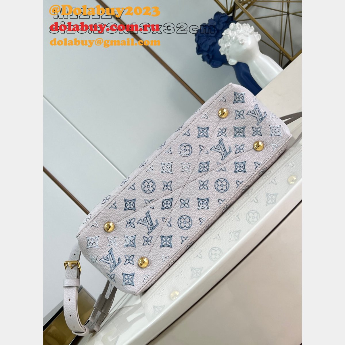 Louis Vuitton Knockoff Bella Tote Mahina 7 Star M12127 Bag