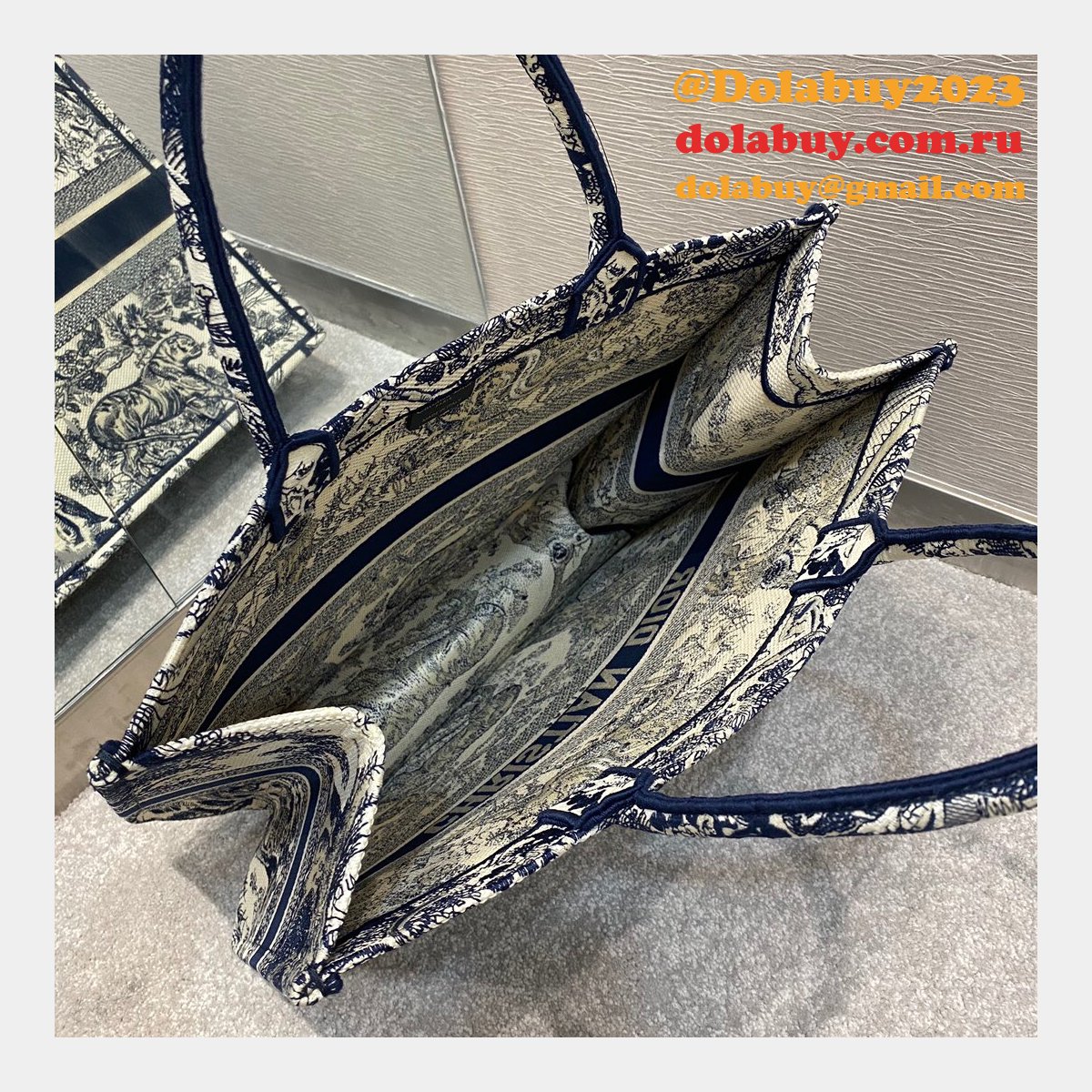 Best Christian Dior CD Book Tote Tiger High Quality Bags