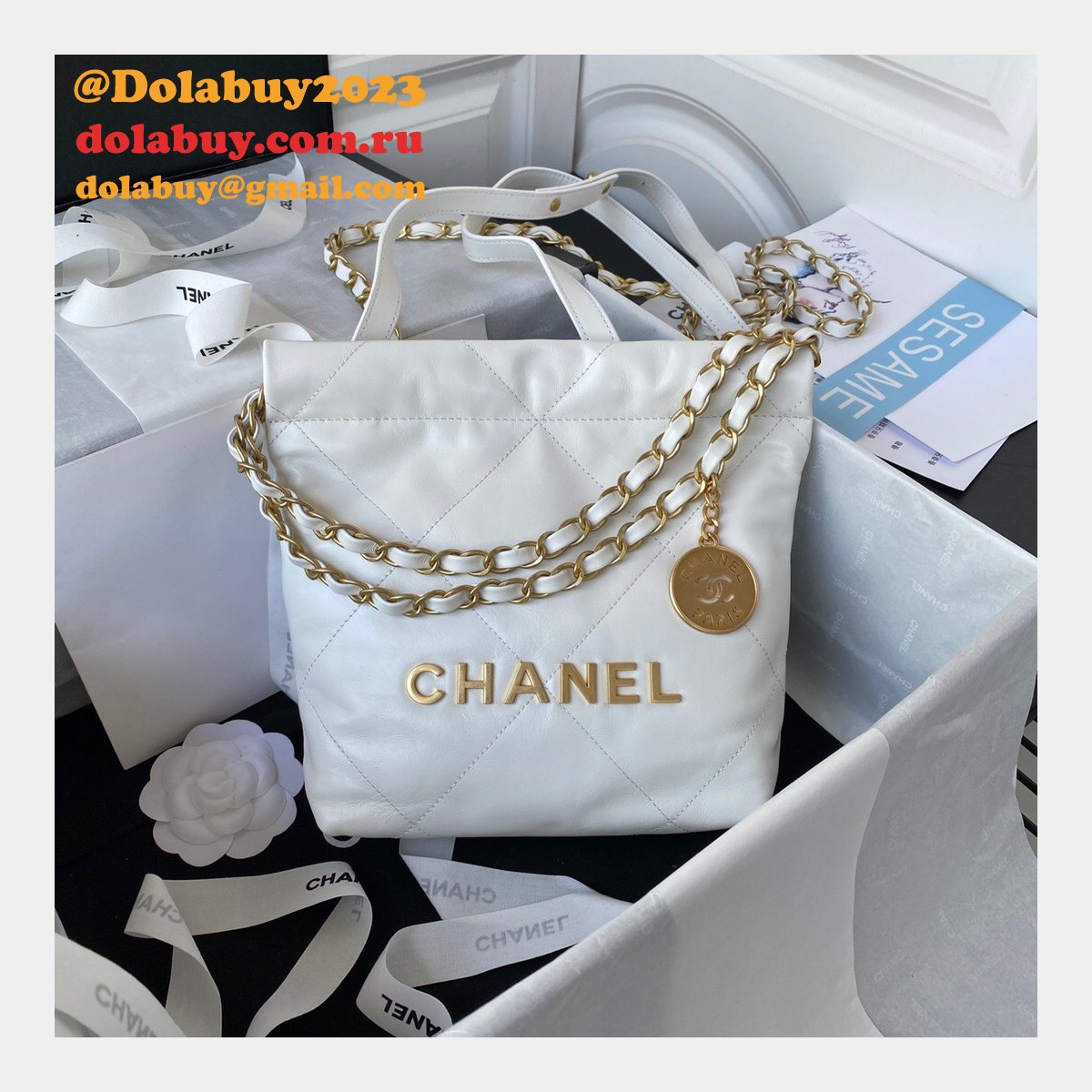 New Fashion AS3263 Shiny calfskin Designer Replica Handbag 20CM