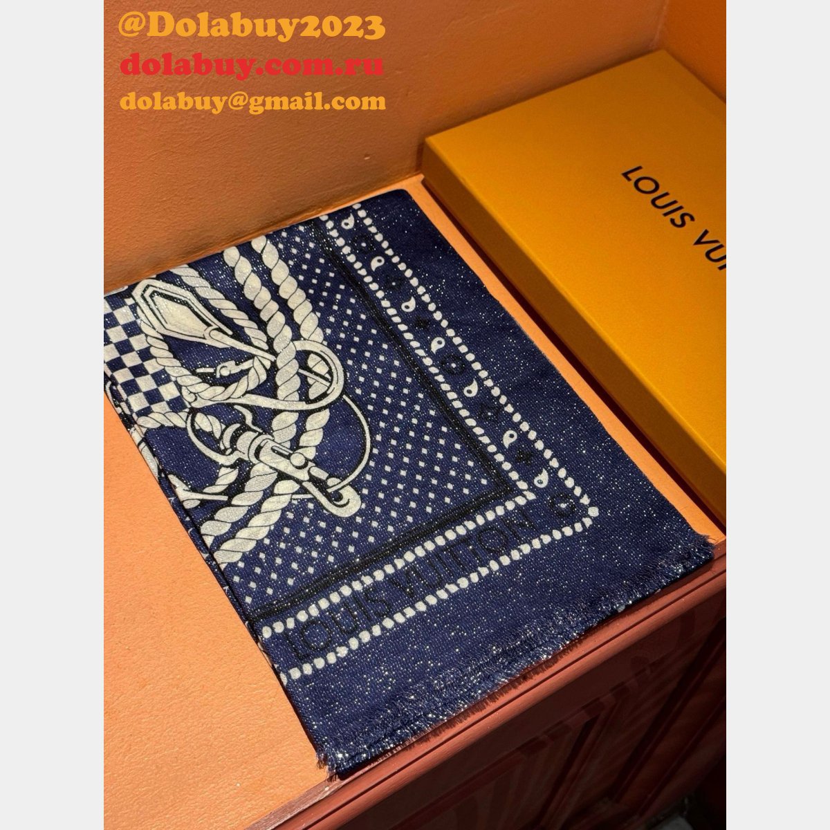 Luxury Fashion LV Silver Cashmere