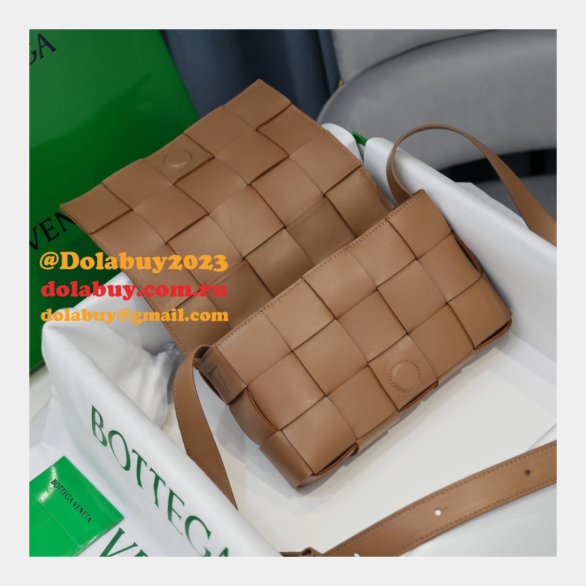 Top Quality Bottega Veneta Cassette Lambskin Crossbody Bag