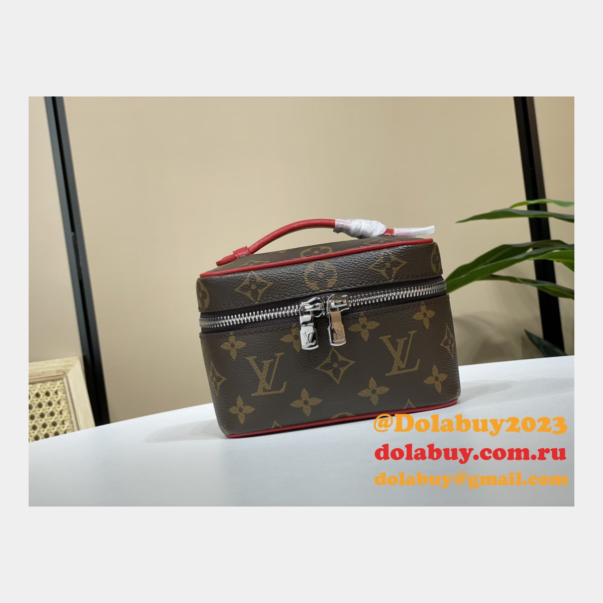 Fashion Nice Nano Toiletry Pouch Monogram M44936 Louis Vuitton Bag