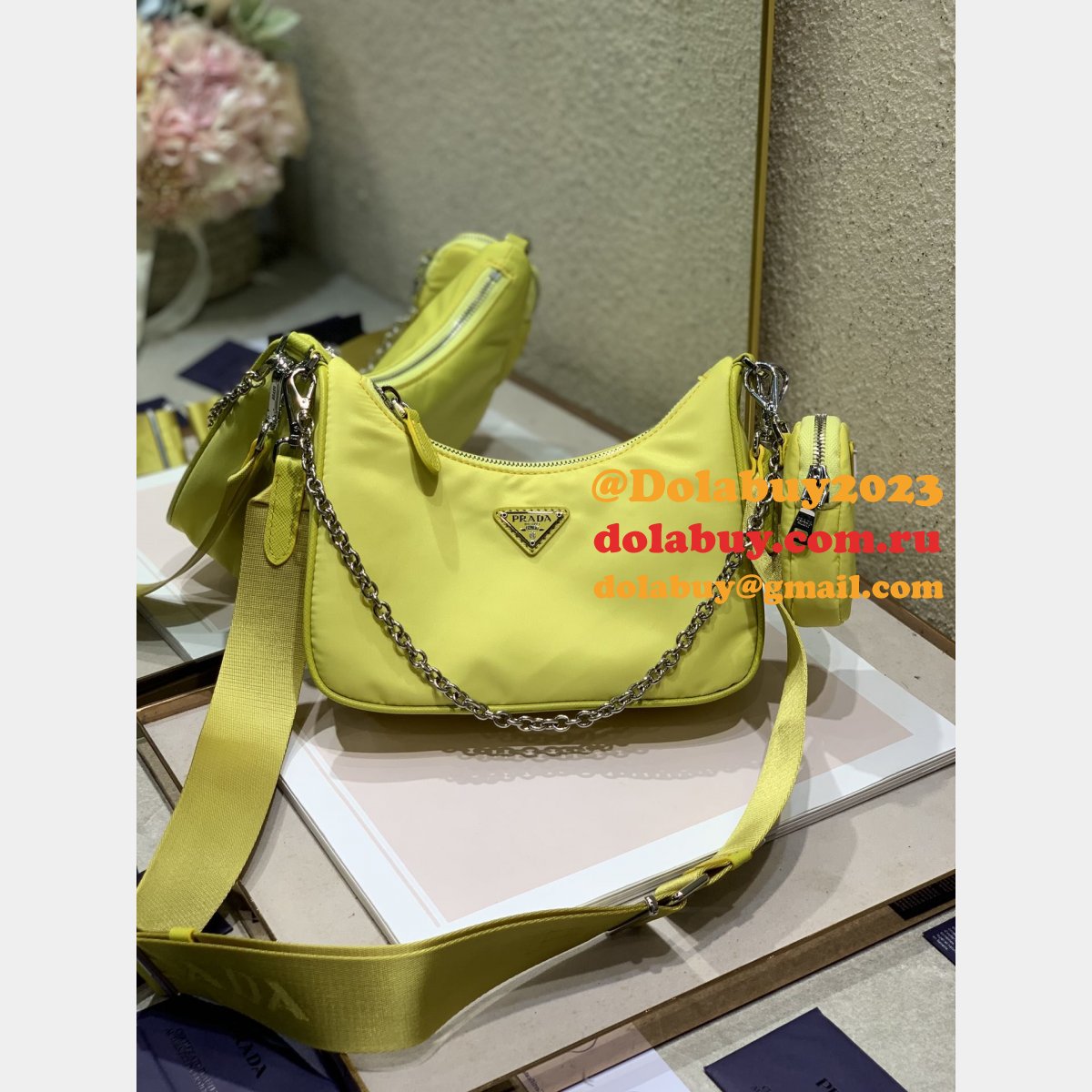 AAA+ Prada Tessuto Nylon Hobo Replica 475660 Bag