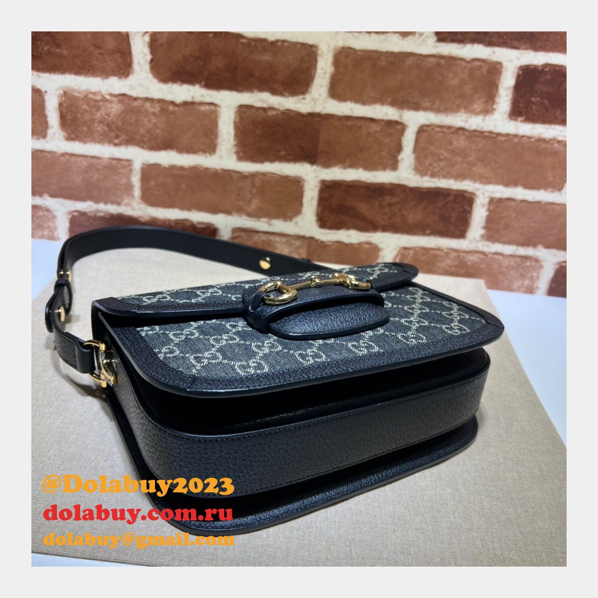 G*u*i designer horsebit 1955 shoulder 602204 fake bag in black and ivory gg