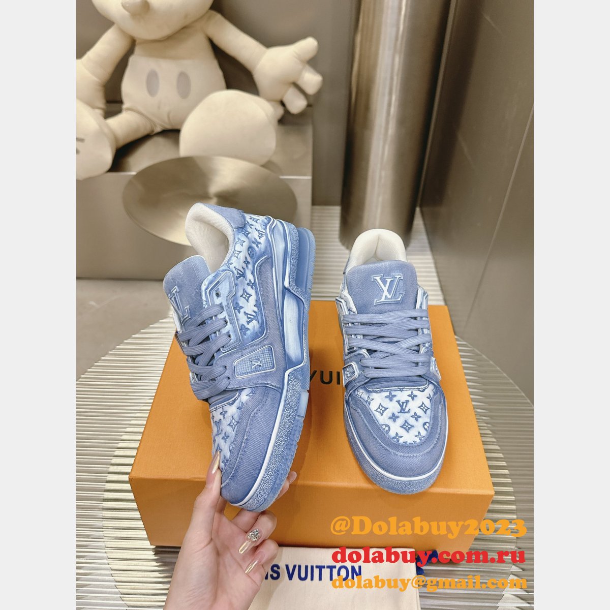 Top Quality Cheap LV Trainer Maxi Line WOMEN/MEN SHOES
