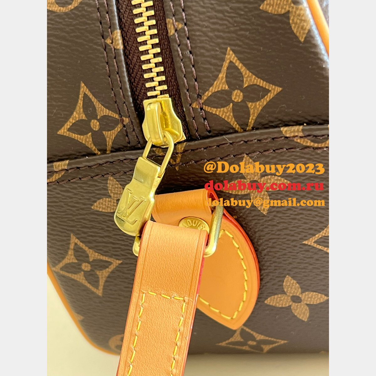 Designer Louis Vuitton Replica M51221 Monogram Brown Blower Shoulder Bag