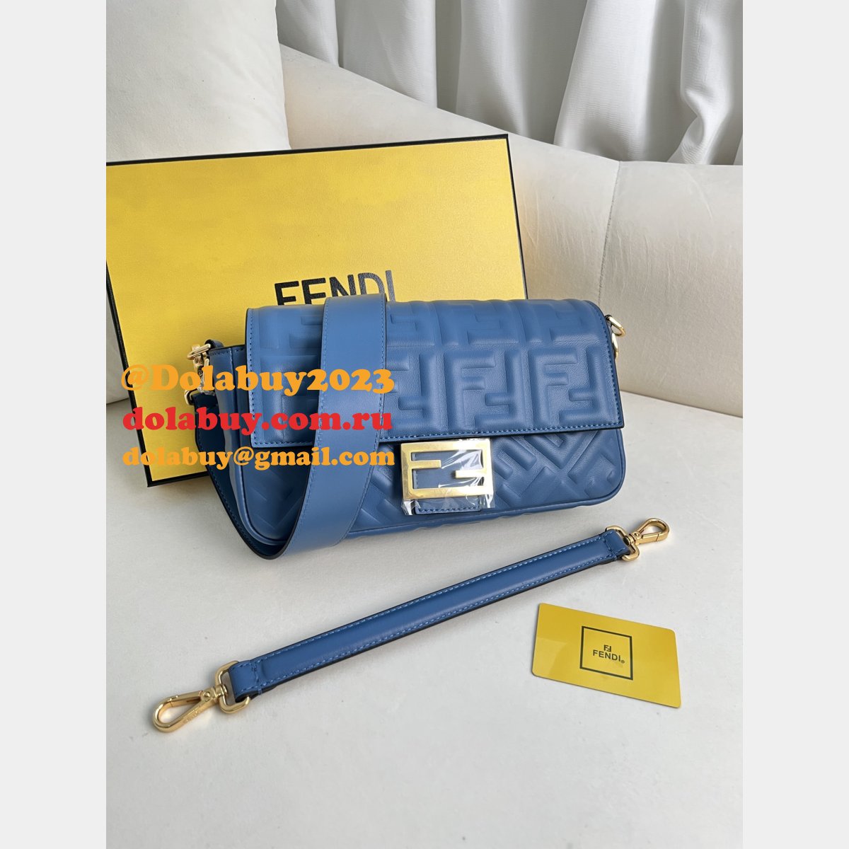 7 Star fendi Iconic Baguette Medium bag 211