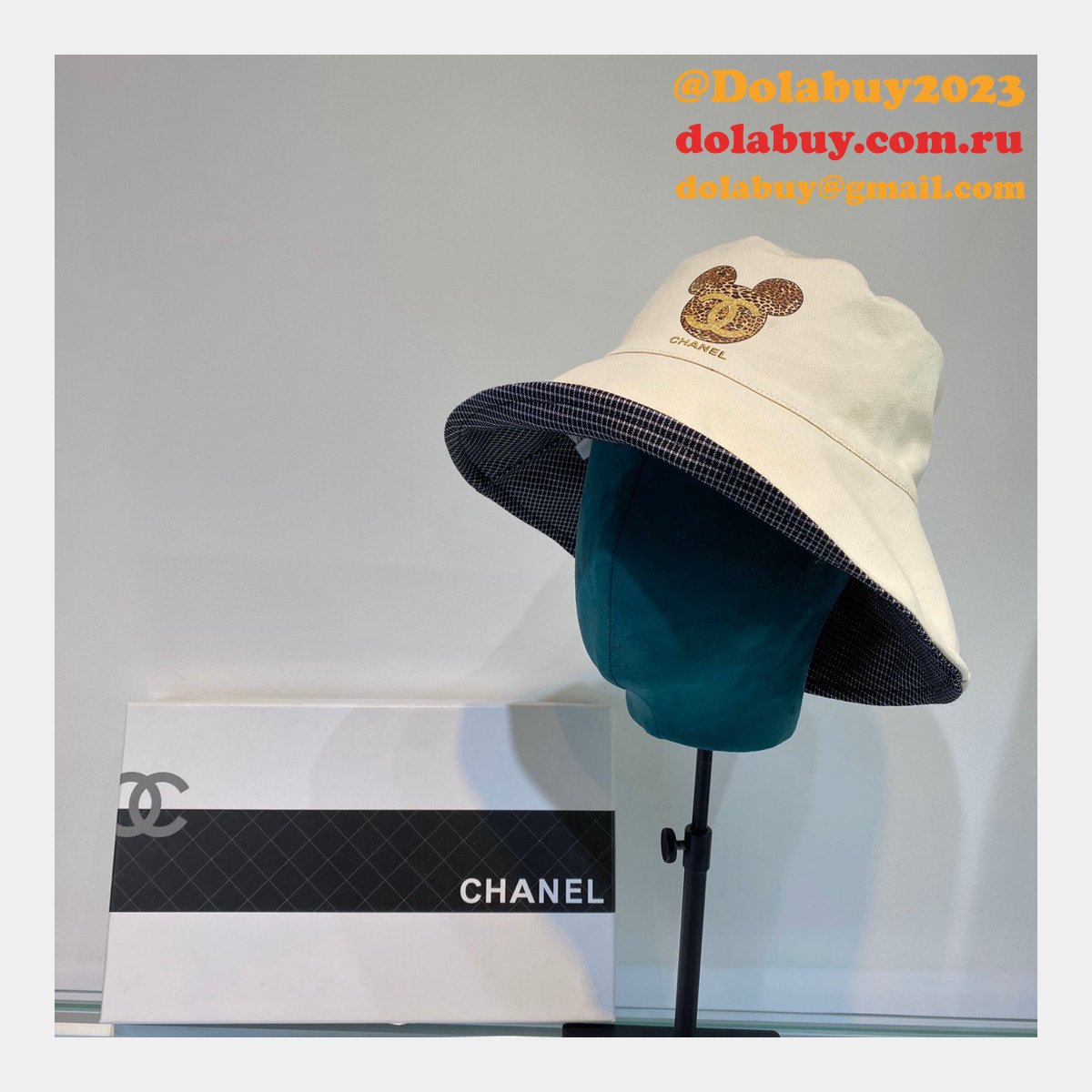 Wholesale CC new double-sided wearable Mickey fisherman hat