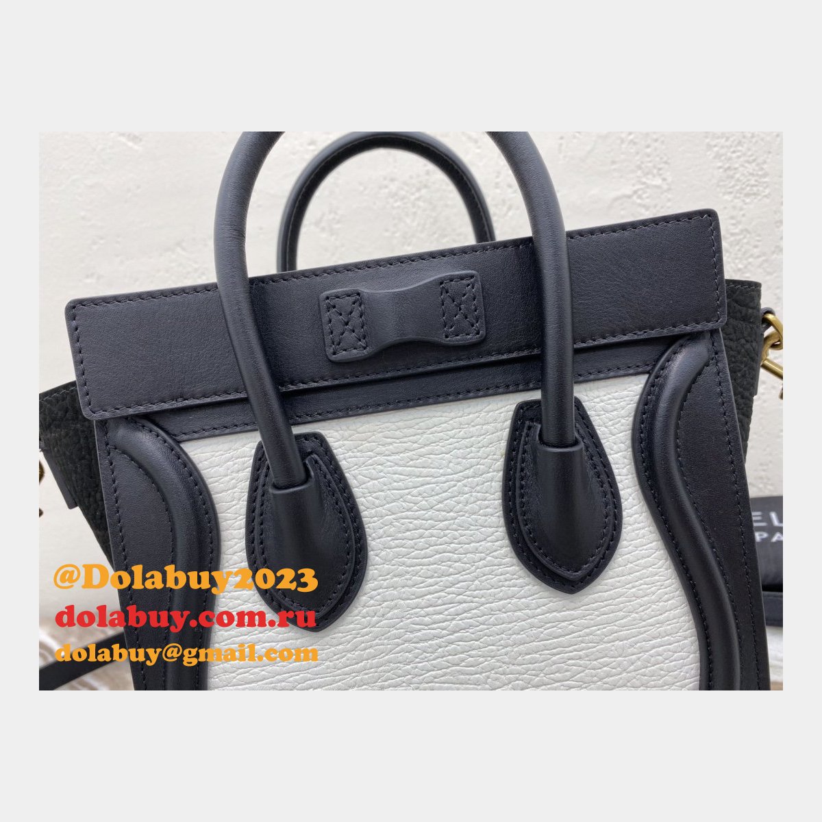 Cheap Replica Designer Luggage white/black Handbags