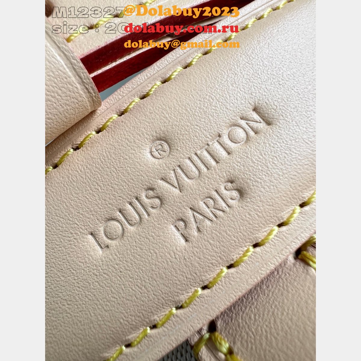 Designer Louis Vuitton Knockoff Saumur BB M12327 7 Star Bag