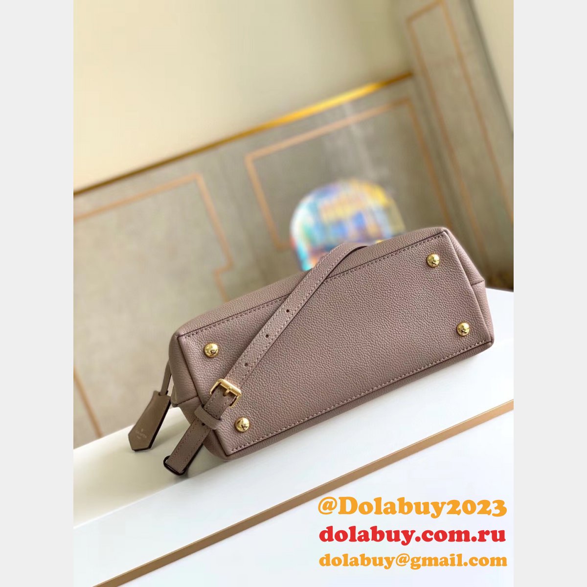 Designer Louis Vuitton Lockme Ever BB Handbag Shoulder M53937 Bag