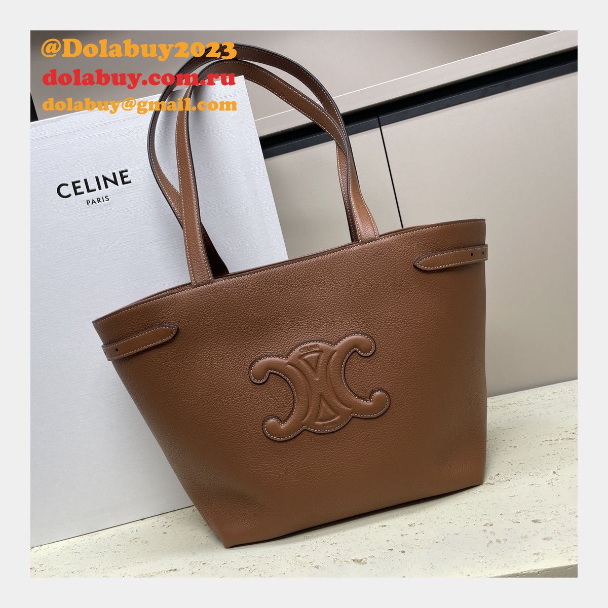 Luxury Best Celine 116853 Medium Cabas Anais Cuir Triomphe
